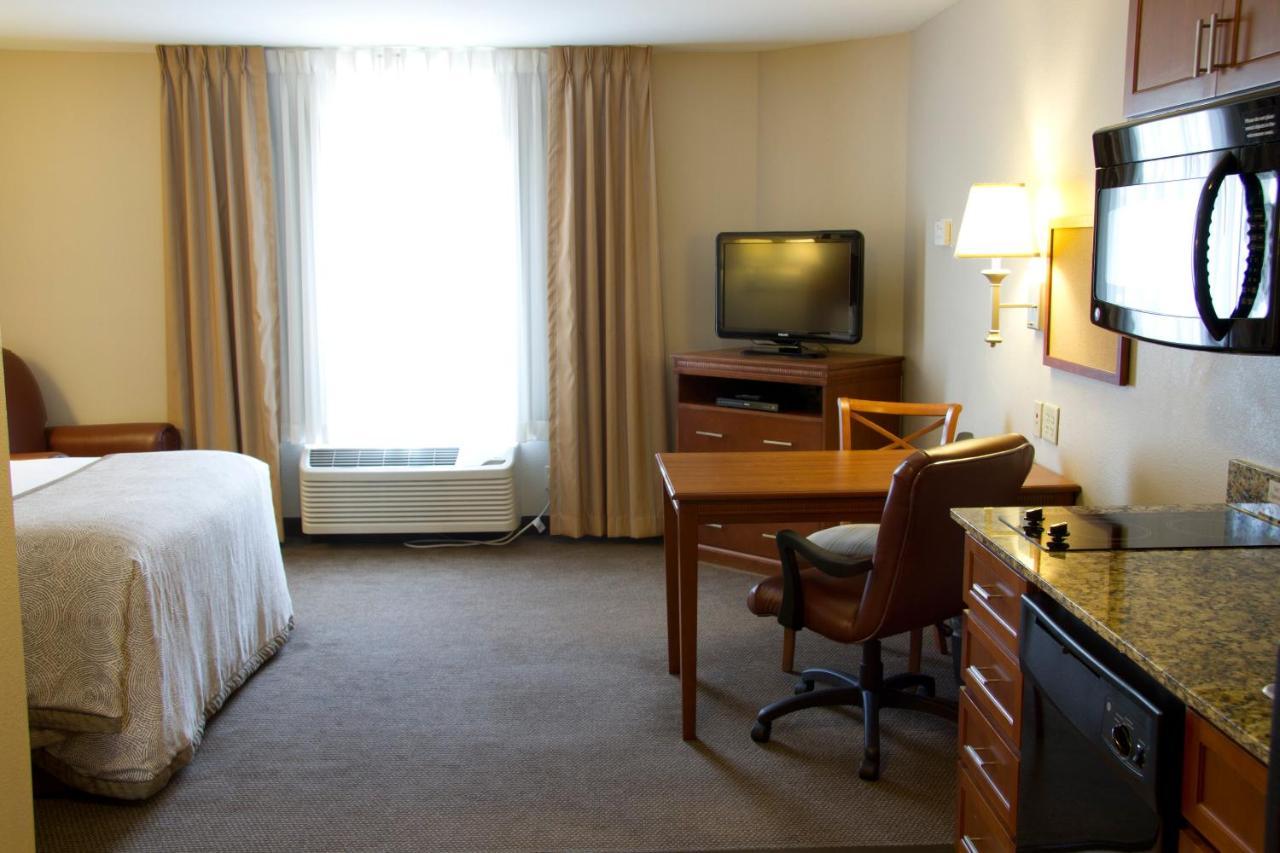 Candlewood Suites Champaign-Urbana University Area By Ihg Eksteriør billede