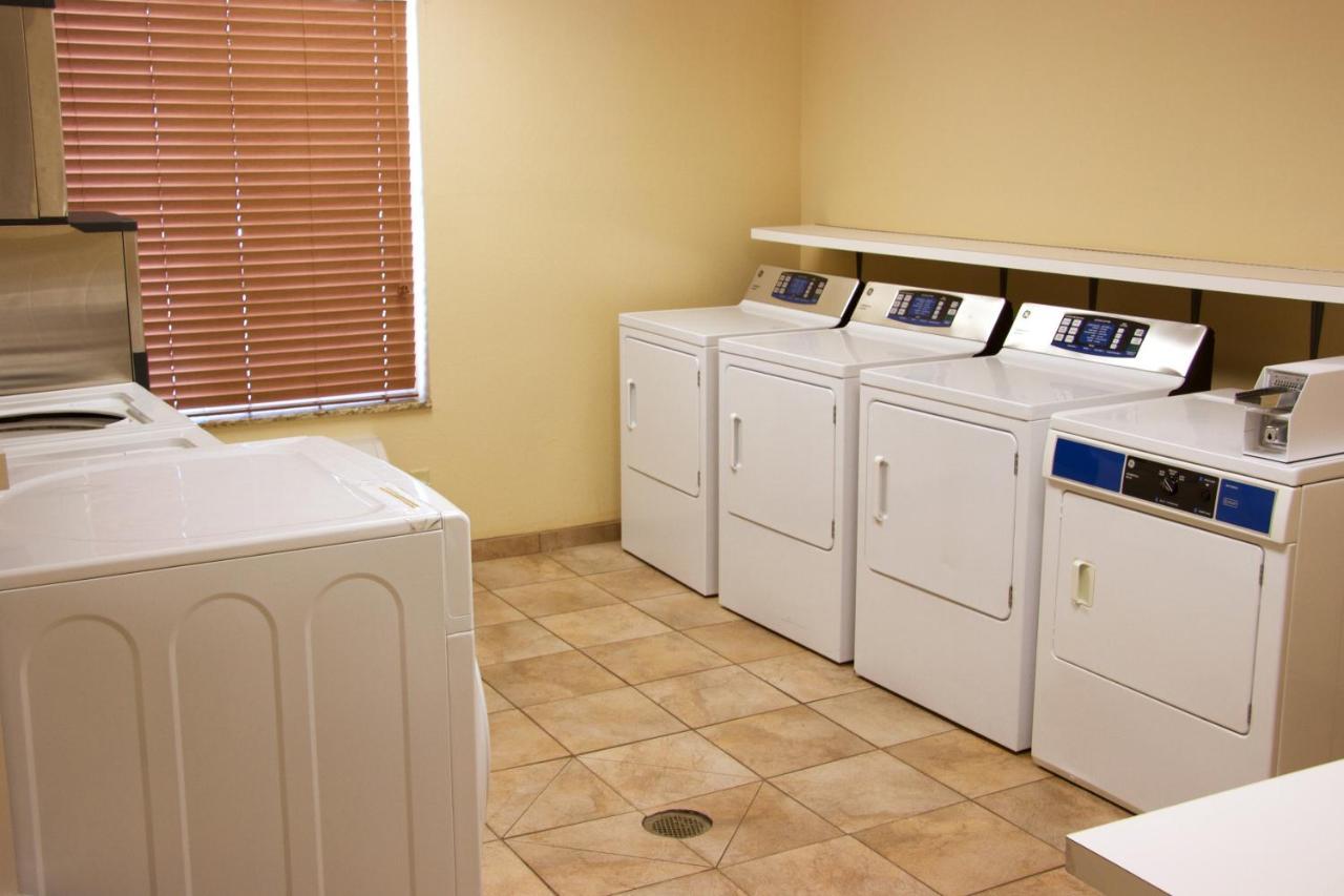 Candlewood Suites Champaign-Urbana University Area By Ihg Eksteriør billede