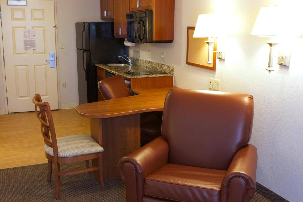 Candlewood Suites Champaign-Urbana University Area By Ihg Eksteriør billede