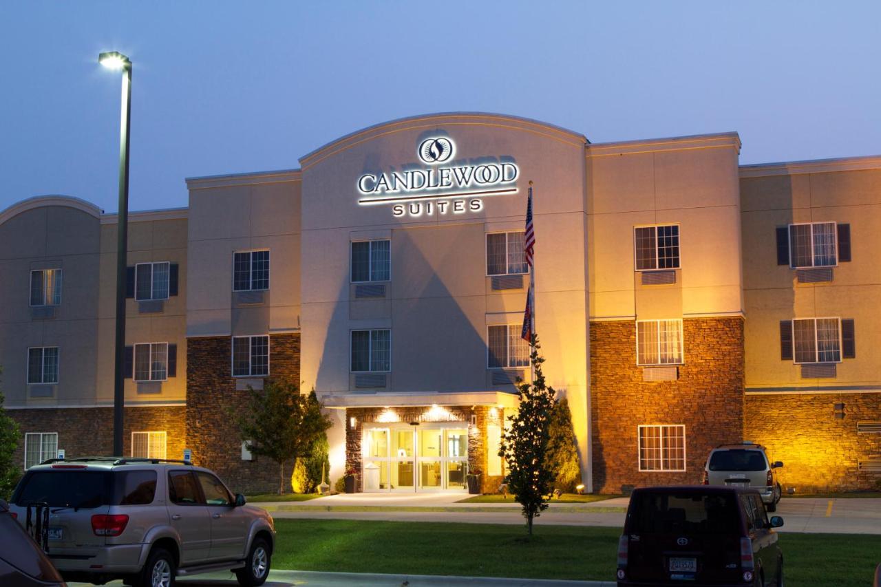 Candlewood Suites Champaign-Urbana University Area By Ihg Eksteriør billede