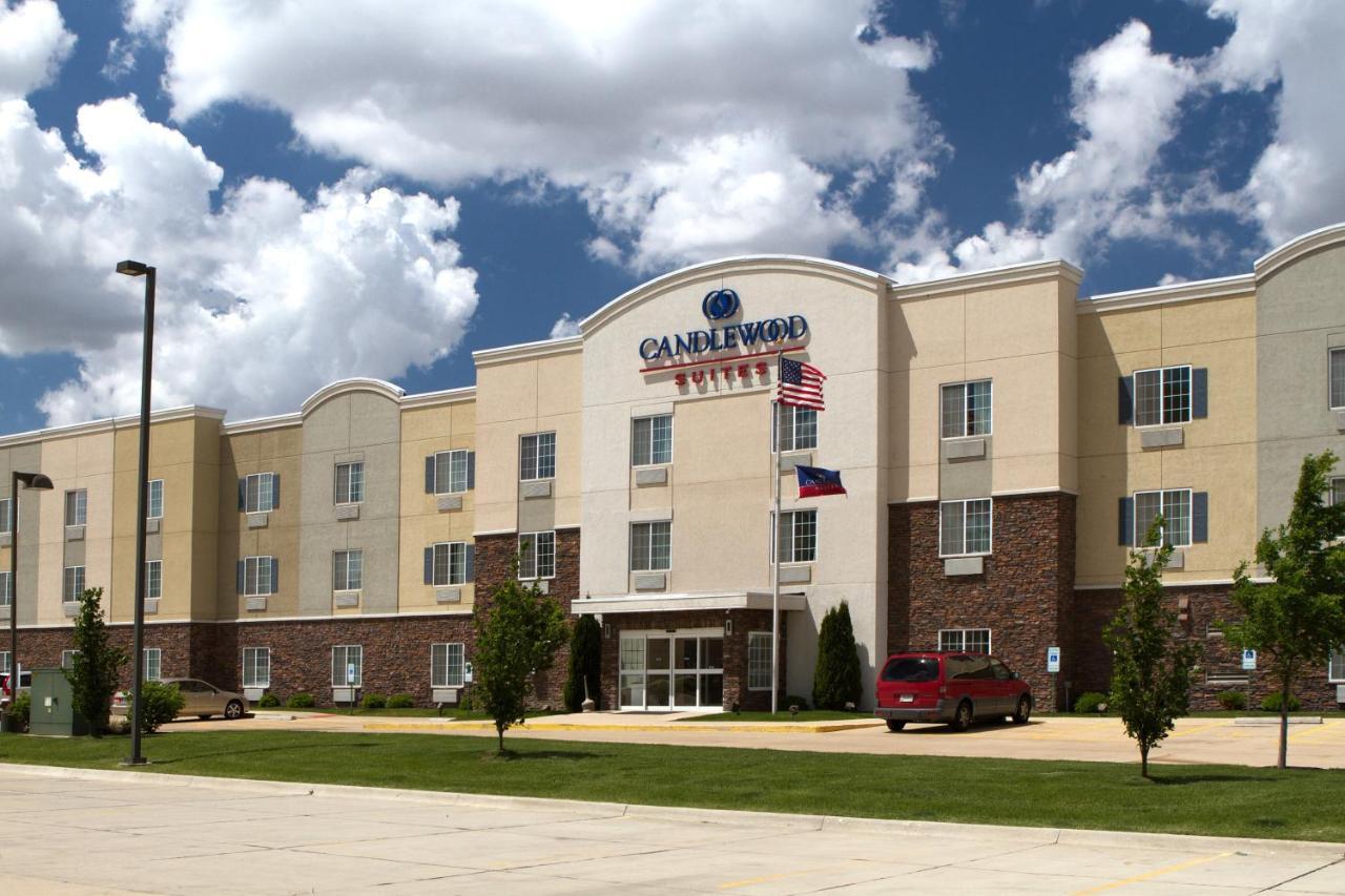 Candlewood Suites Champaign-Urbana University Area By Ihg Eksteriør billede