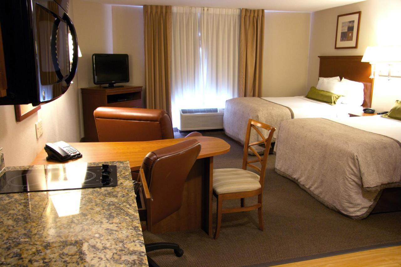 Candlewood Suites Champaign-Urbana University Area By Ihg Eksteriør billede